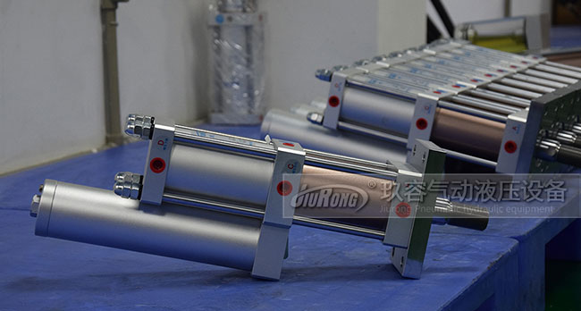 玖容氣液增壓缸產品圖